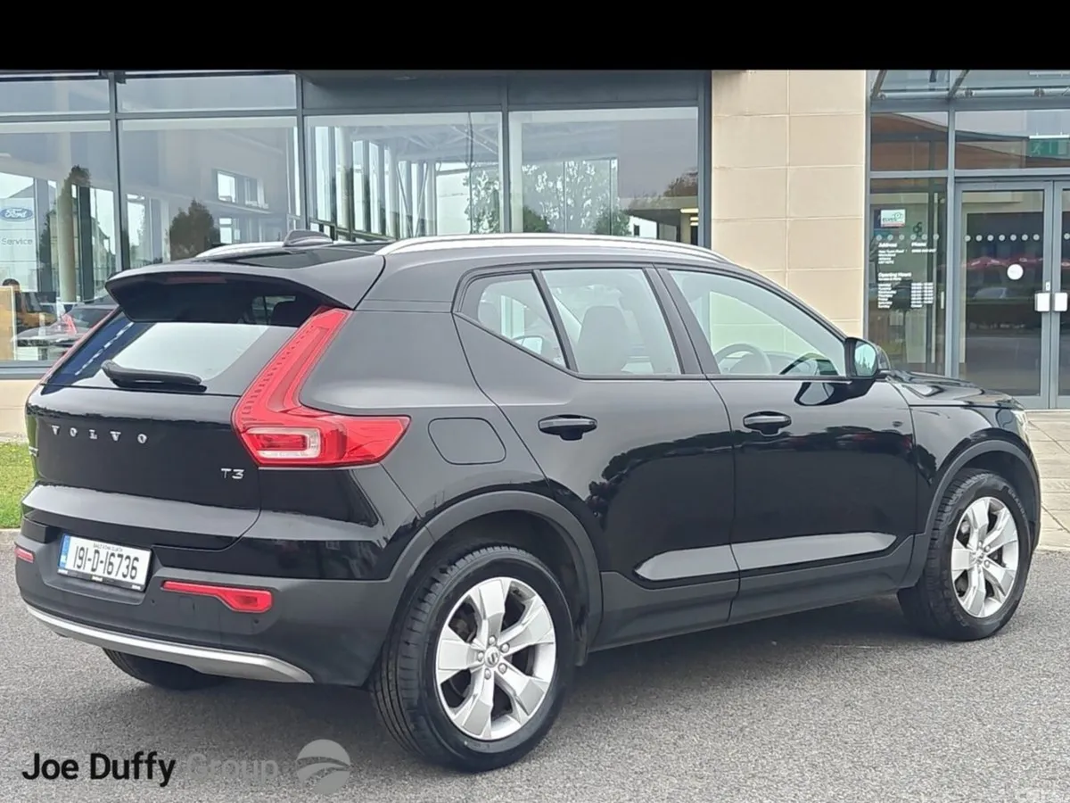 Volvo XC40 Estate, Petrol, 2019, Black