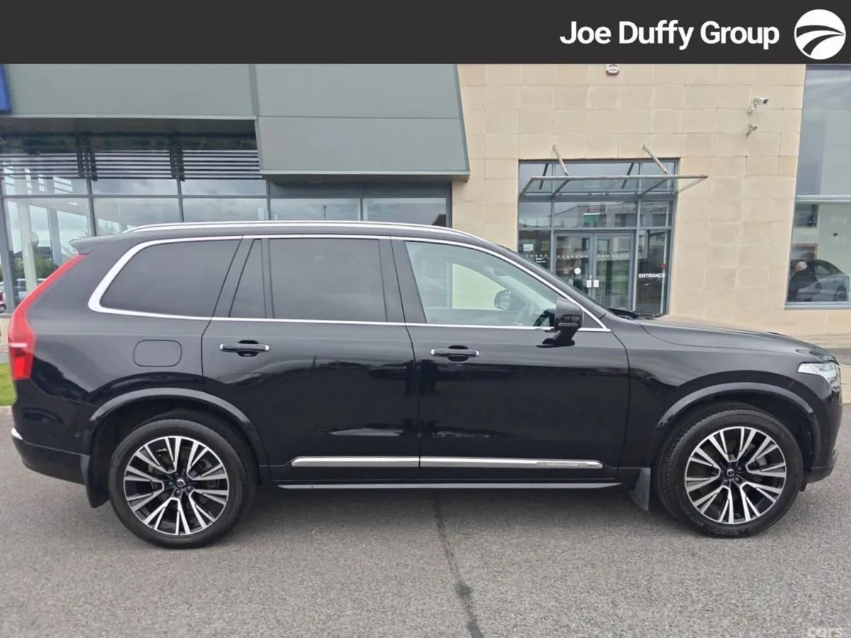 Volvo XC90 SUV, Petrol Plug-in Hybrid, 2023, Black