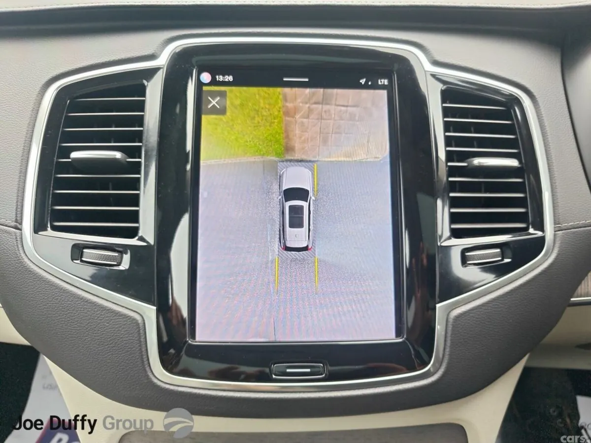 Volvo XC90 SUV, Petrol Plug-in Hybrid, 2023, Black