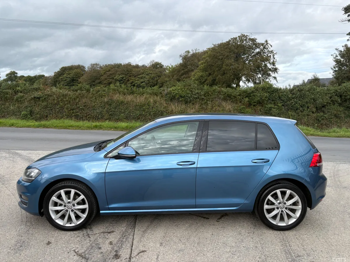 Volkswagen Golf Hatchback, Petrol, 2013, Blue