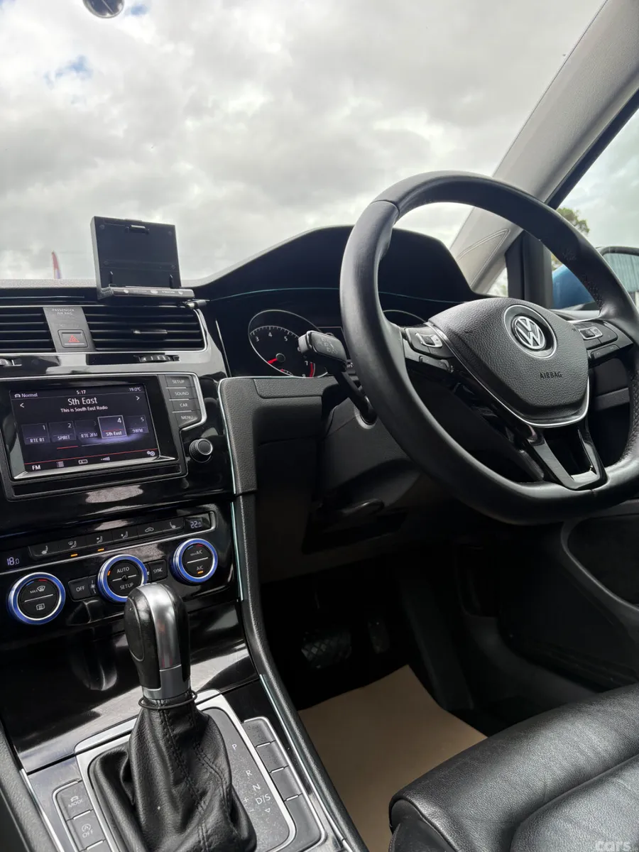 Volkswagen Golf Hatchback, Petrol, 2013, Blue