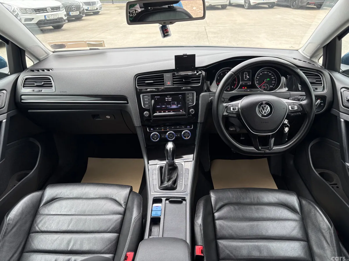 Volkswagen Golf Hatchback, Petrol, 2013, Blue