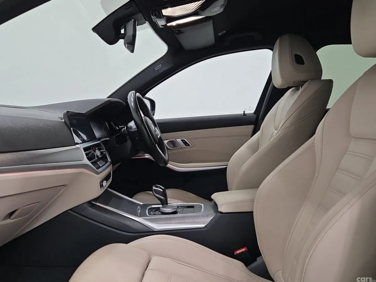 BMW 3-Series Saloon, Diesel, 2022, Blue