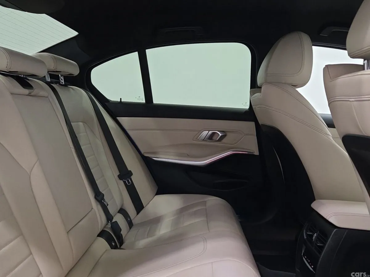 BMW 3-Series Saloon, Diesel, 2022, Blue