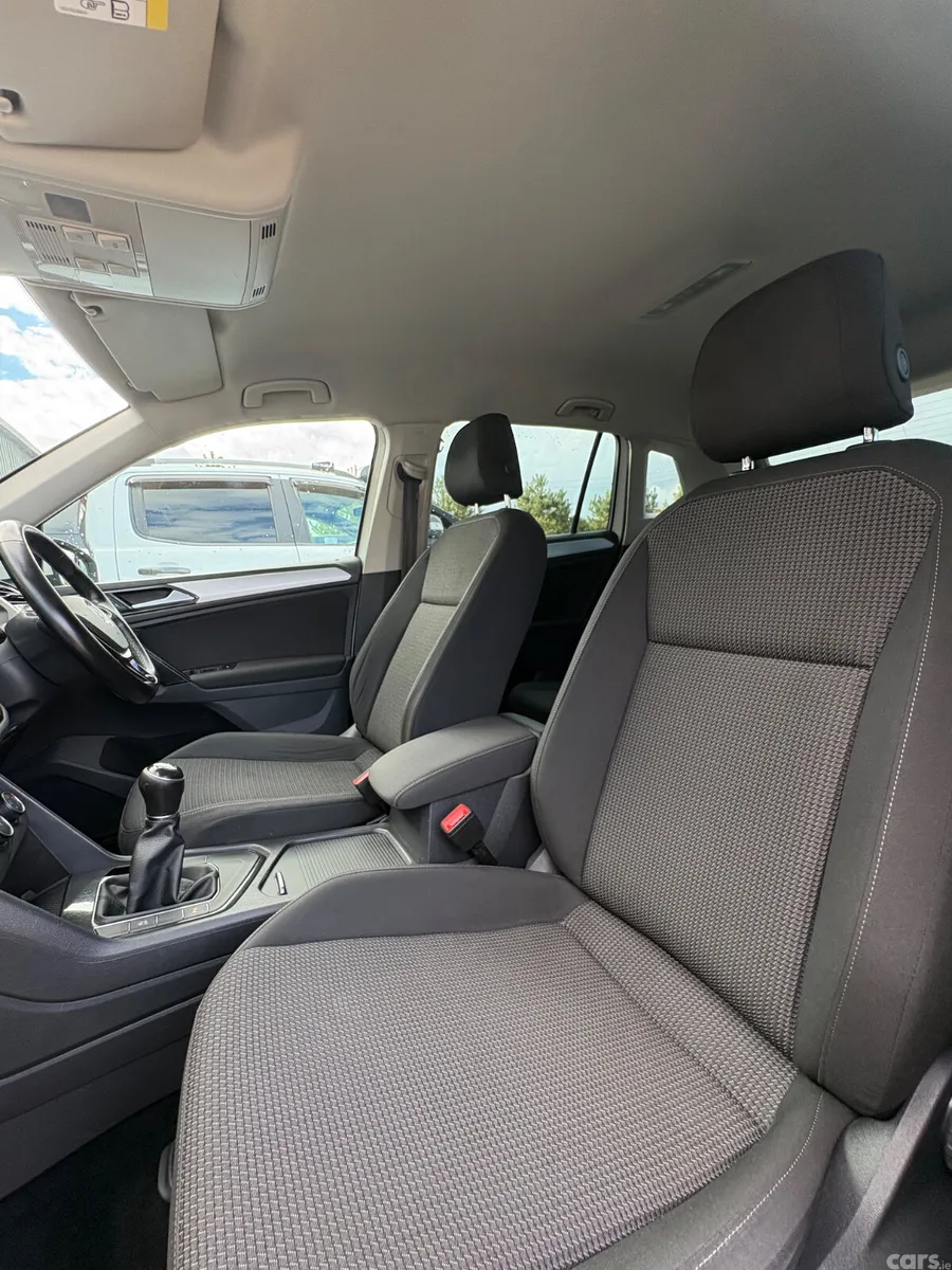Volkswagen Tiguan SUV, Petrol, 2016, White