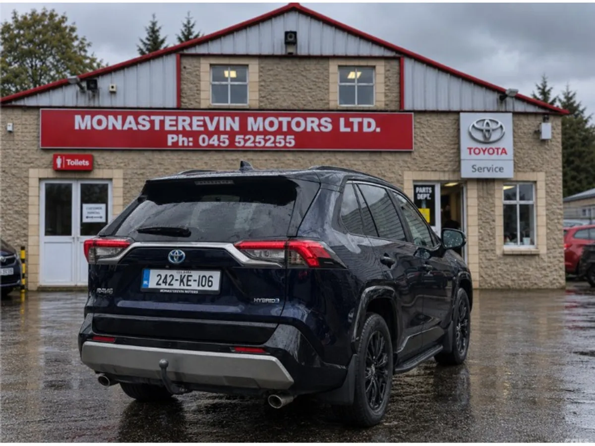 Toyota RAV4 SUV, Petrol Hybrid, 2024, Blue