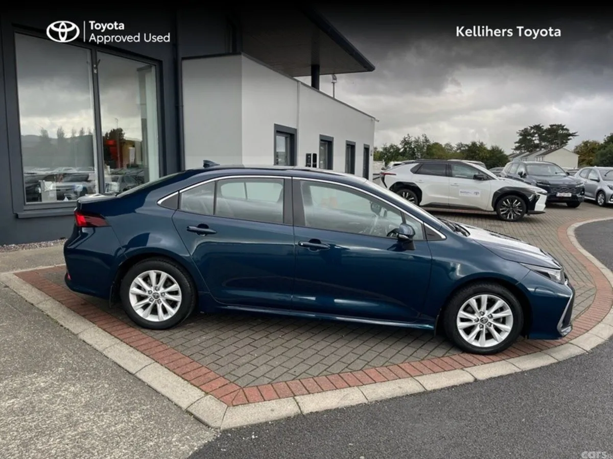 Toyota Corolla Saloon, Petrol Hybrid, 2024, Blue
