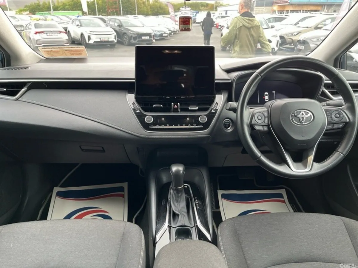 Toyota Corolla Saloon, Petrol Hybrid, 2024, Blue