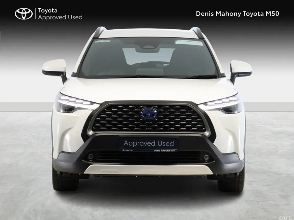 Toyota Corolla Cross SUV, Petrol Hybrid, 2023, White