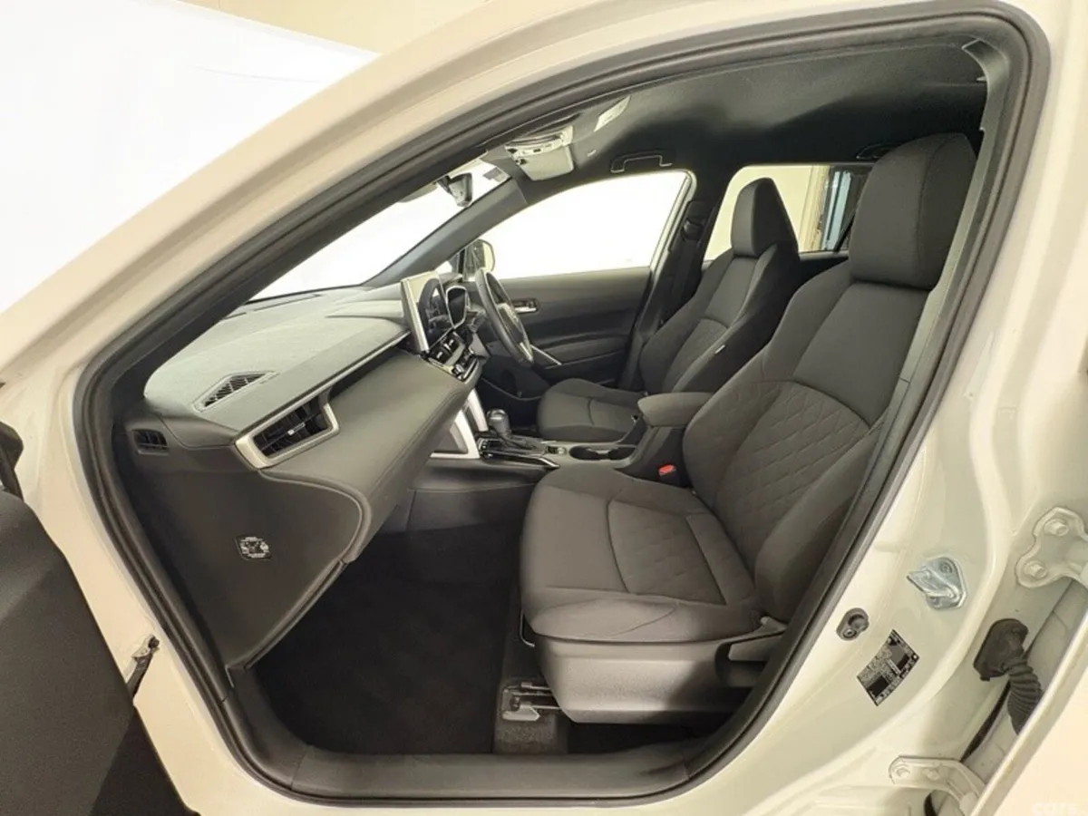 Toyota Corolla Cross SUV, Petrol Hybrid, 2023, White