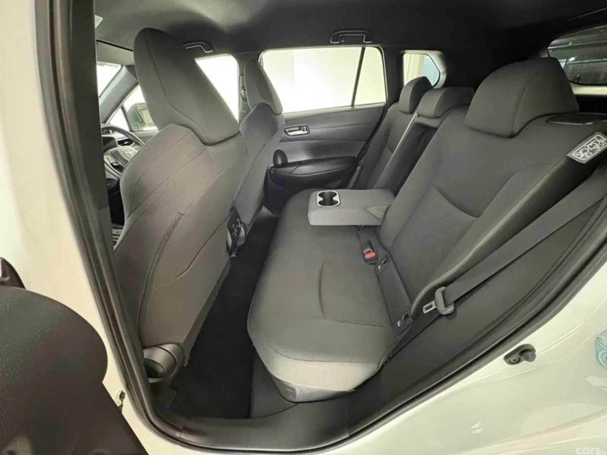 Toyota Corolla Cross SUV, Petrol Hybrid, 2023, White