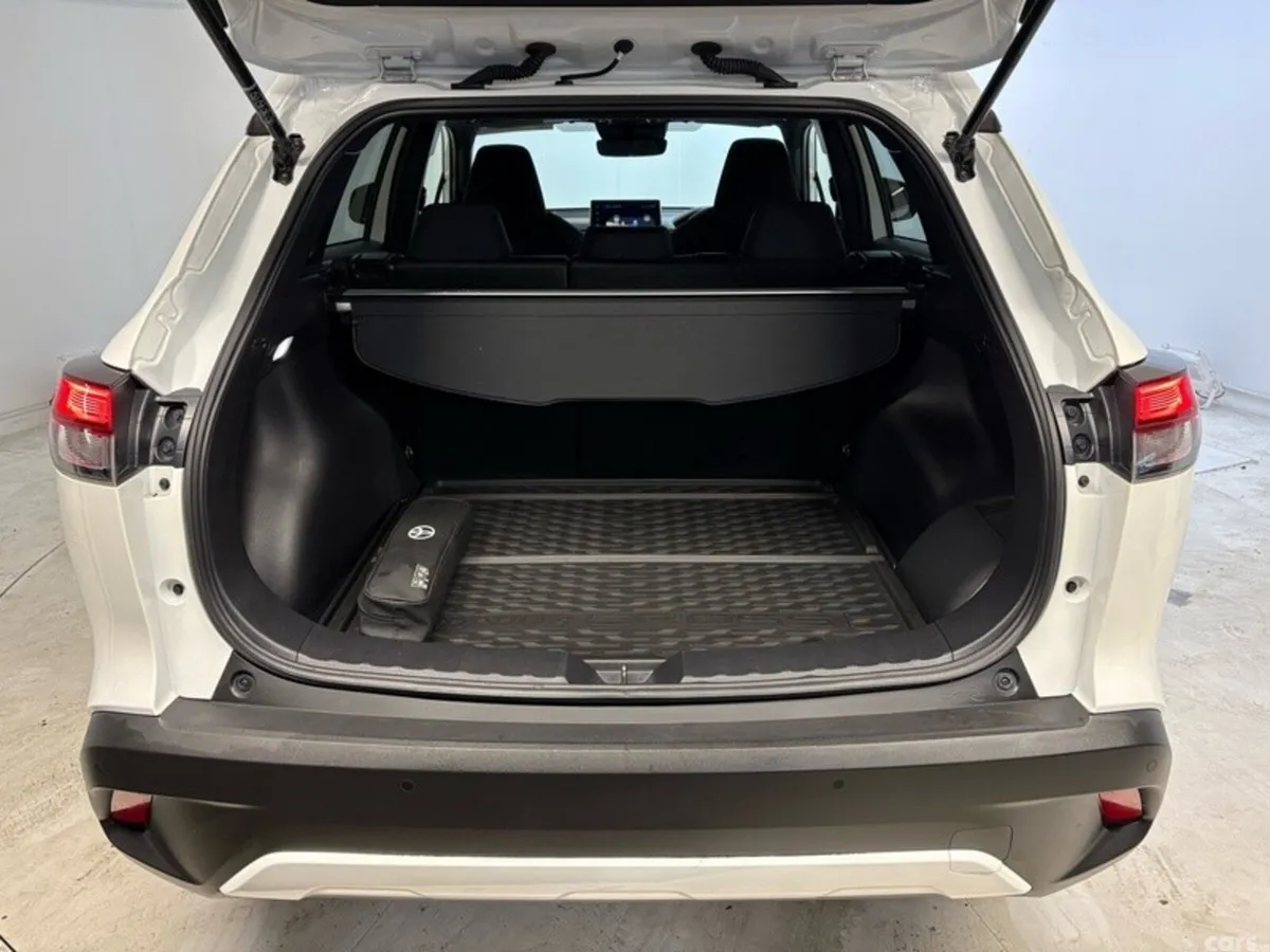 Toyota Corolla Cross SUV, Petrol Hybrid, 2023, White