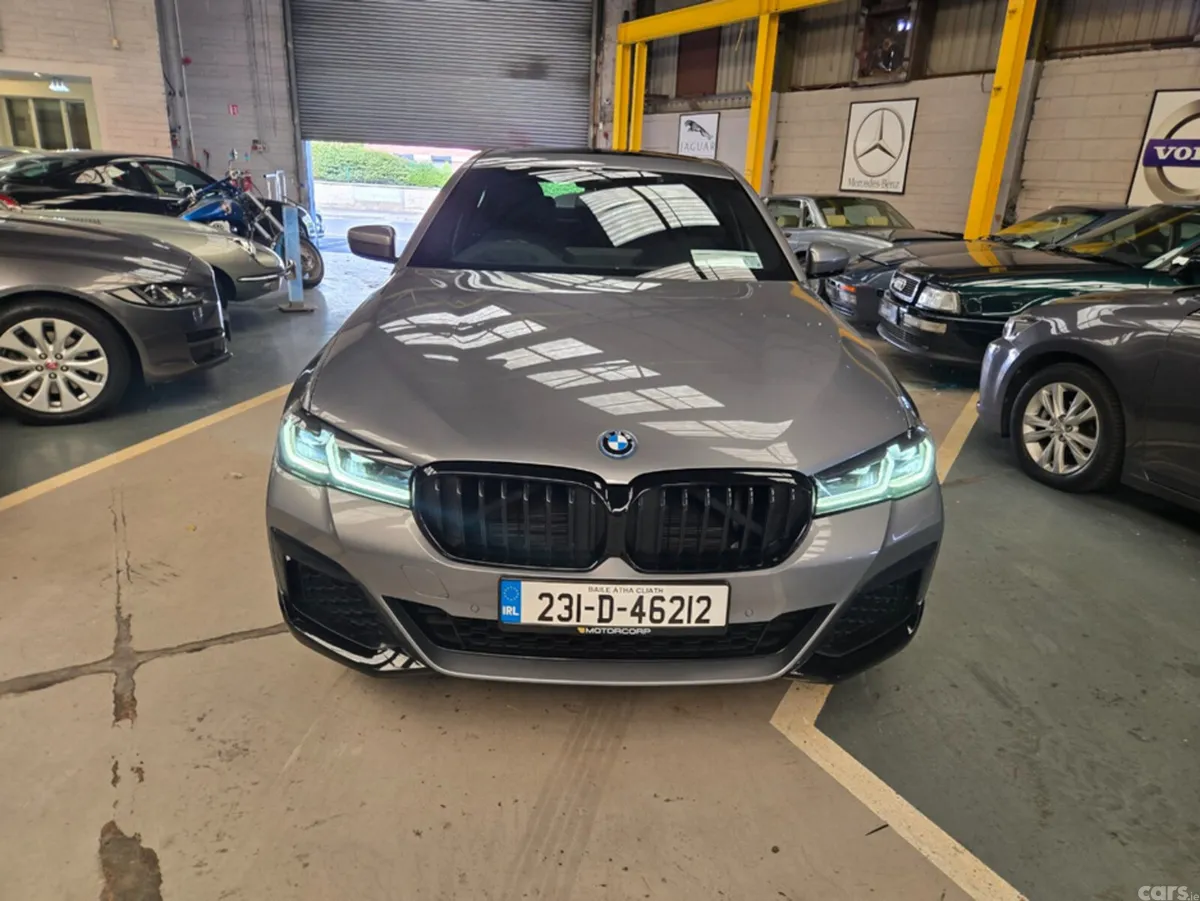 BMW 5-Series Saloon, Petrol Plug-in Hybrid, 2023, Grey