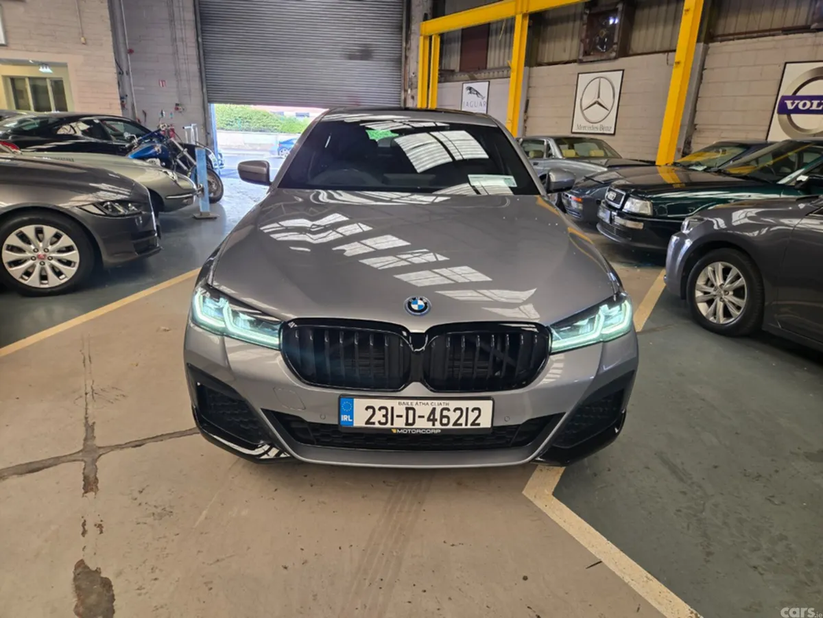 BMW 5-Series Saloon, Petrol Plug-in Hybrid, 2023, Grey