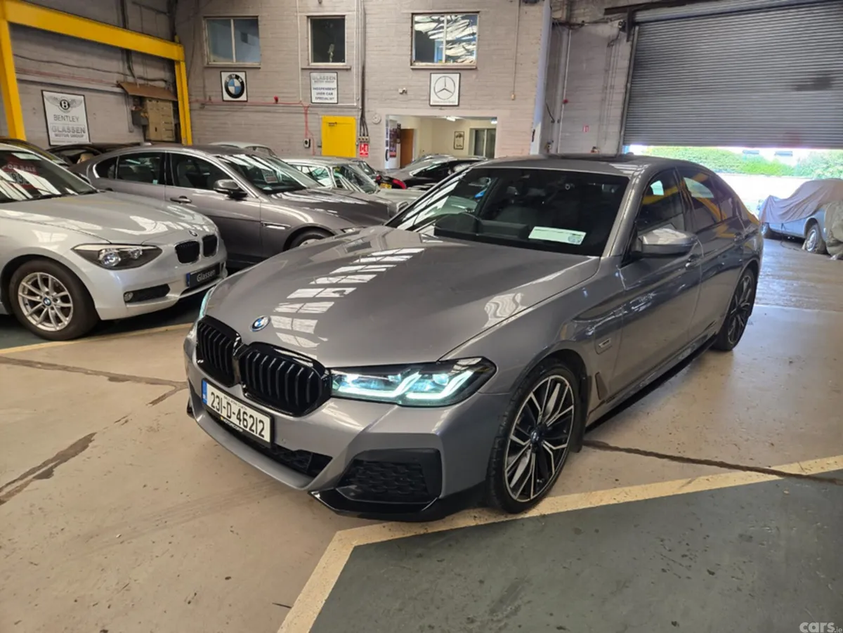 BMW 5-Series Saloon, Petrol Plug-in Hybrid, 2023, Grey