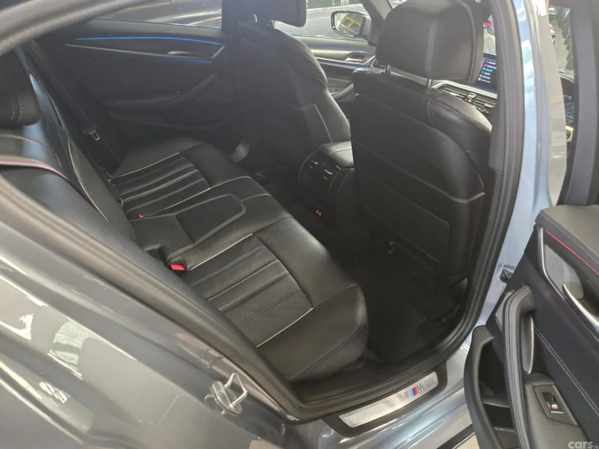 BMW 5-Series Saloon, Petrol Plug-in Hybrid, 2023, Grey