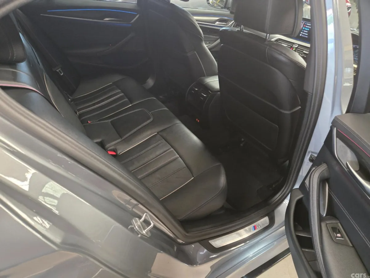 BMW 5-Series Saloon, Petrol Plug-in Hybrid, 2023, Grey