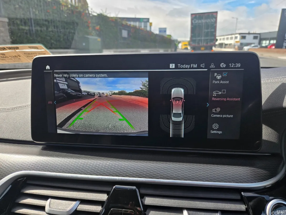 BMW 5-Series Saloon, Petrol Plug-in Hybrid, 2023, Grey