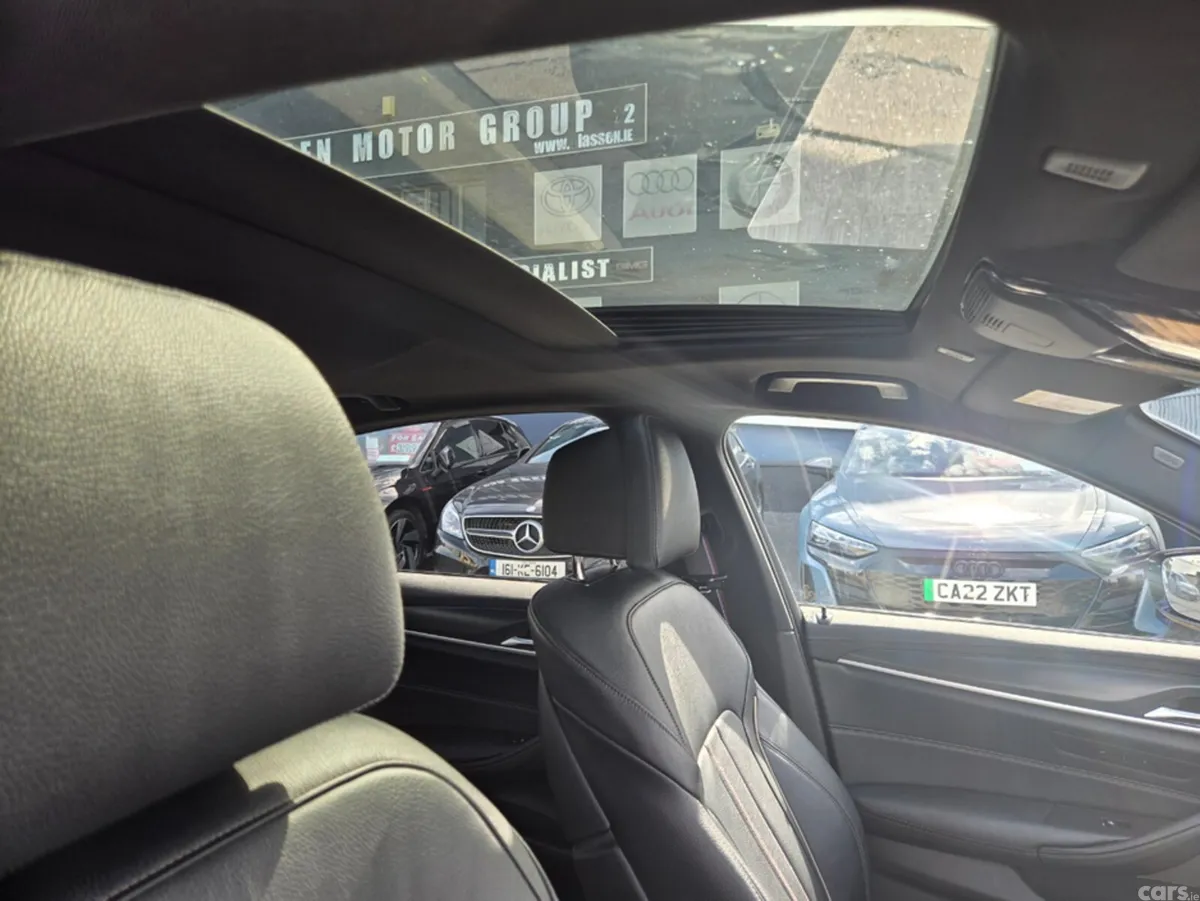BMW 5-Series Saloon, Petrol Plug-in Hybrid, 2023, Grey