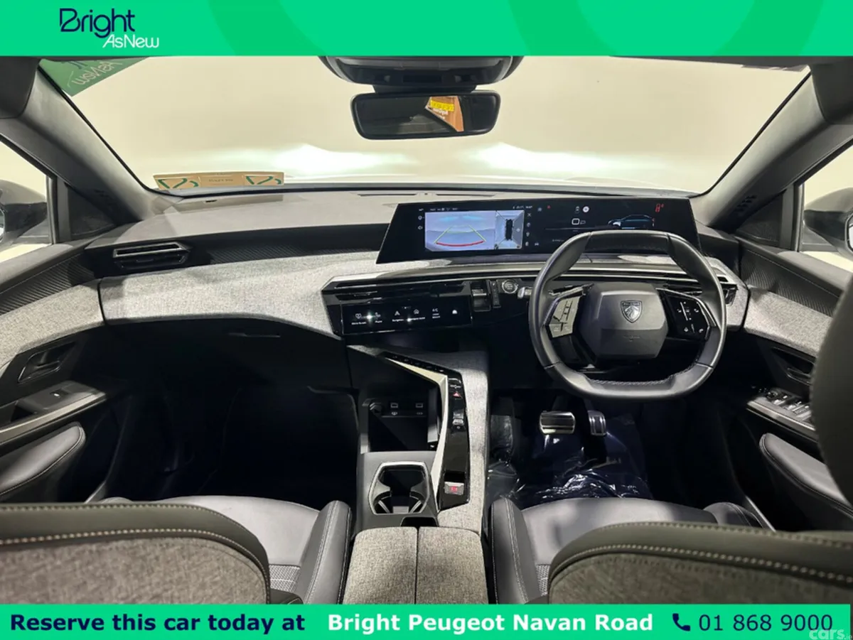 Peugeot 3008 MPV, Petrol Hybrid, 2024, White