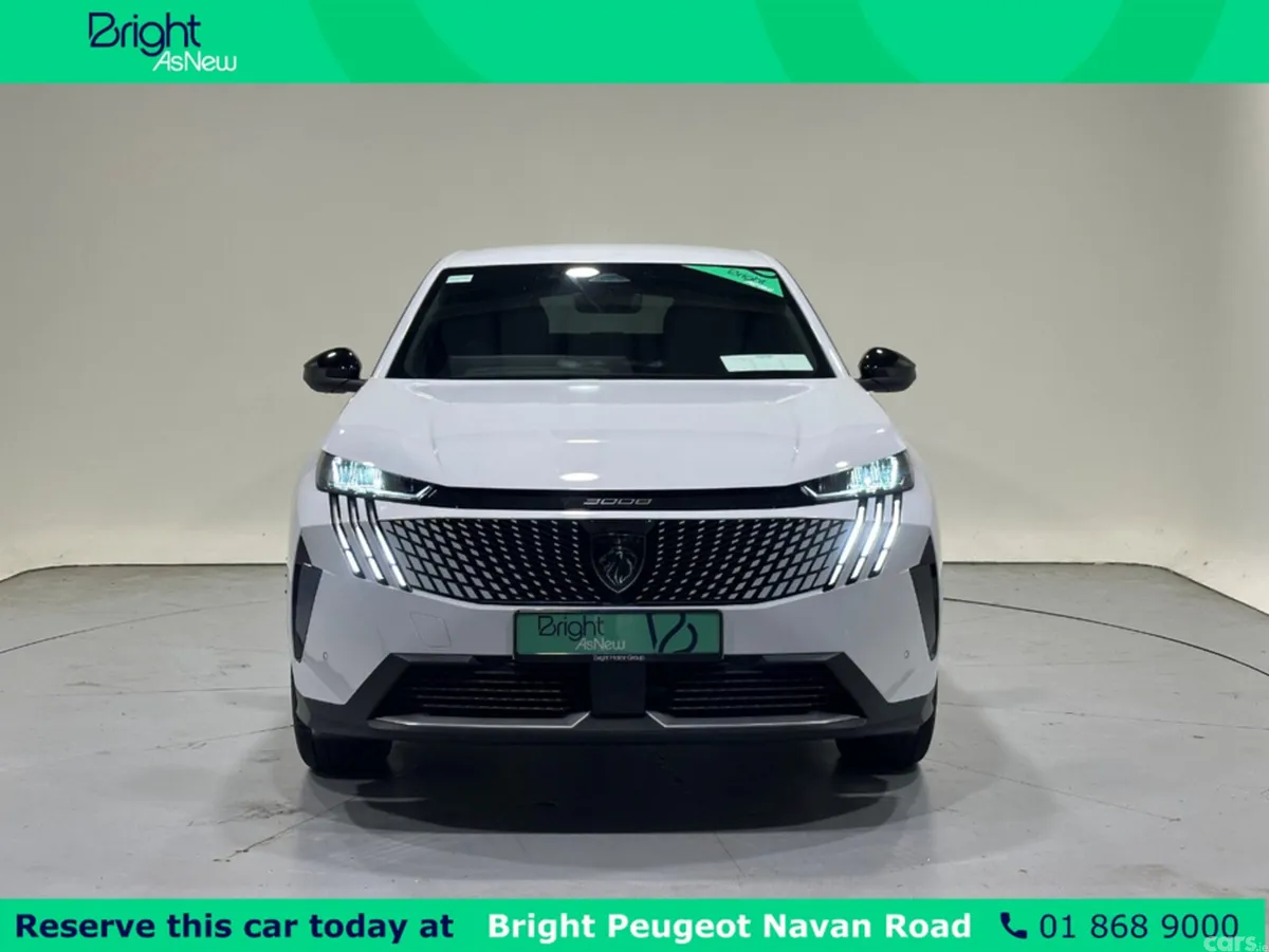 Peugeot 3008 MPV, Petrol Hybrid, 2024, White
