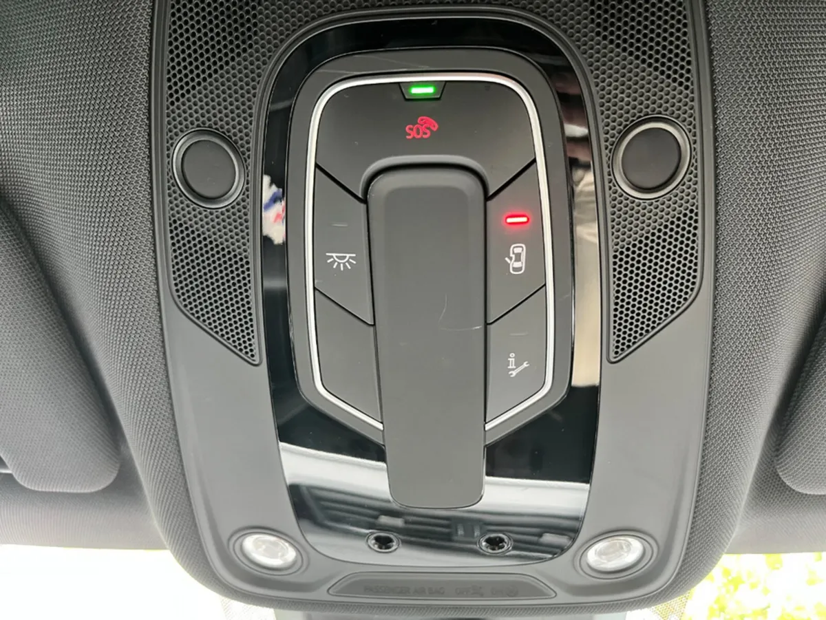 Audi e-tron SUV, Electric, 2022, Red