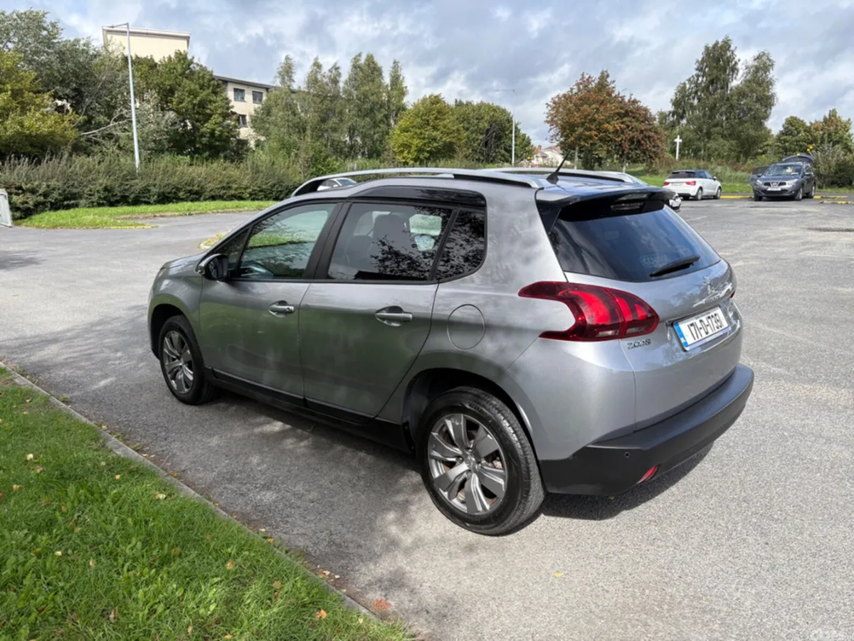 Peugeot 2008 Estate, Petrol, 2017, Grey