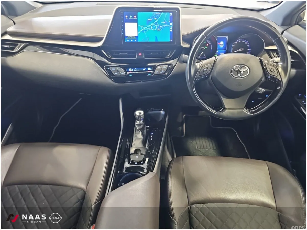 Toyota C-HR MPV, Petrol Hybrid, 2018, White