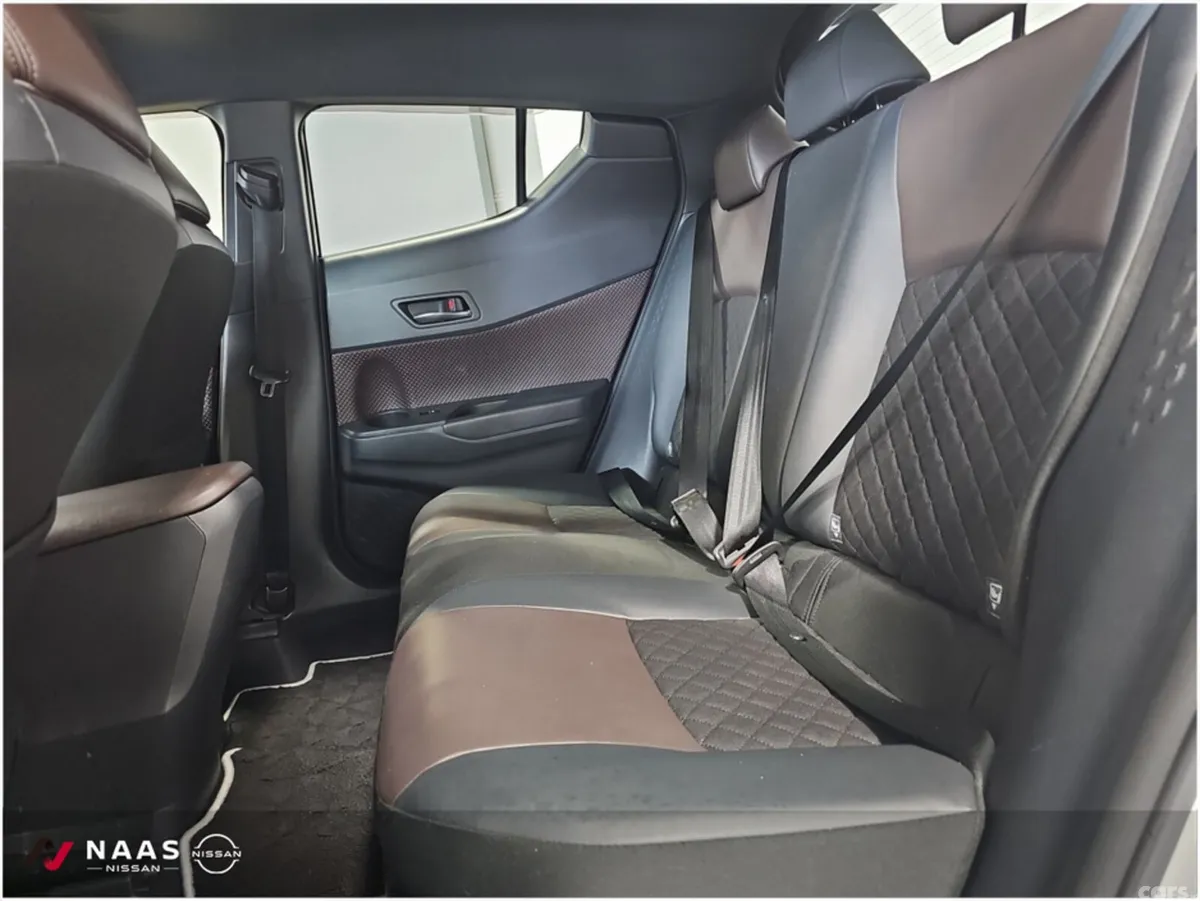 Toyota C-HR MPV, Petrol Hybrid, 2018, White