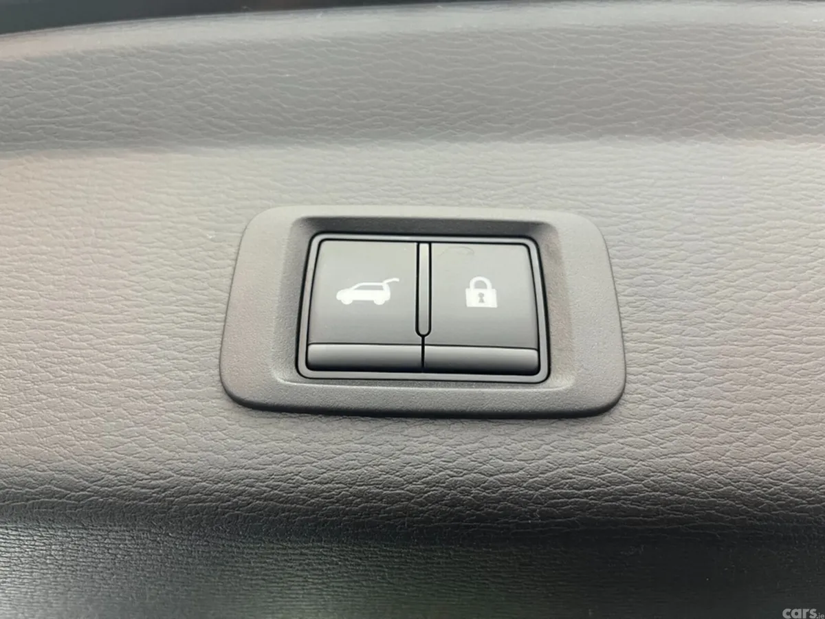 Mitsubishi Outlander SUV, Petrol Plug-in Hybrid, 2024, Black