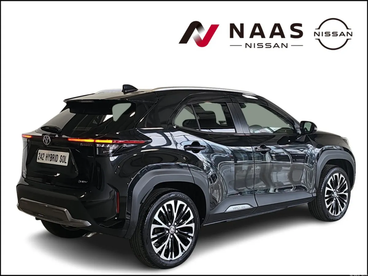 Toyota Yaris Cross MPV, Petrol Hybrid, 2024, Black