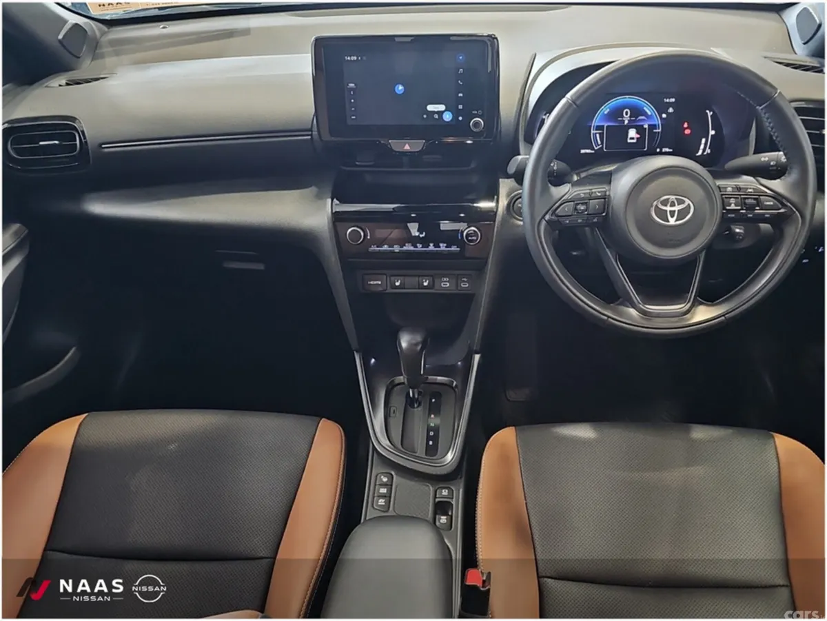 Toyota Yaris Cross MPV, Petrol Hybrid, 2024, Black