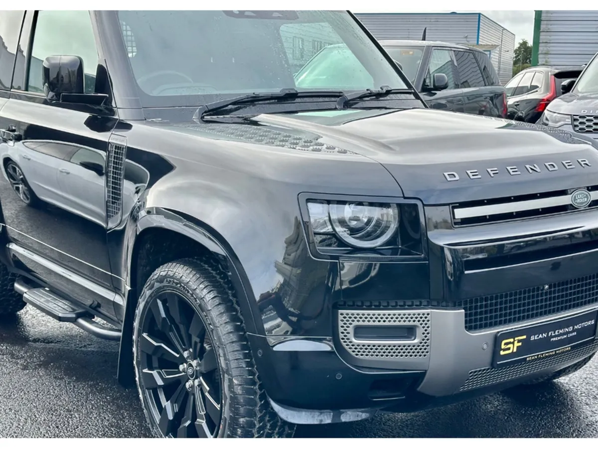 Land Rover Defender SUV, Diesel, 2025, Black
