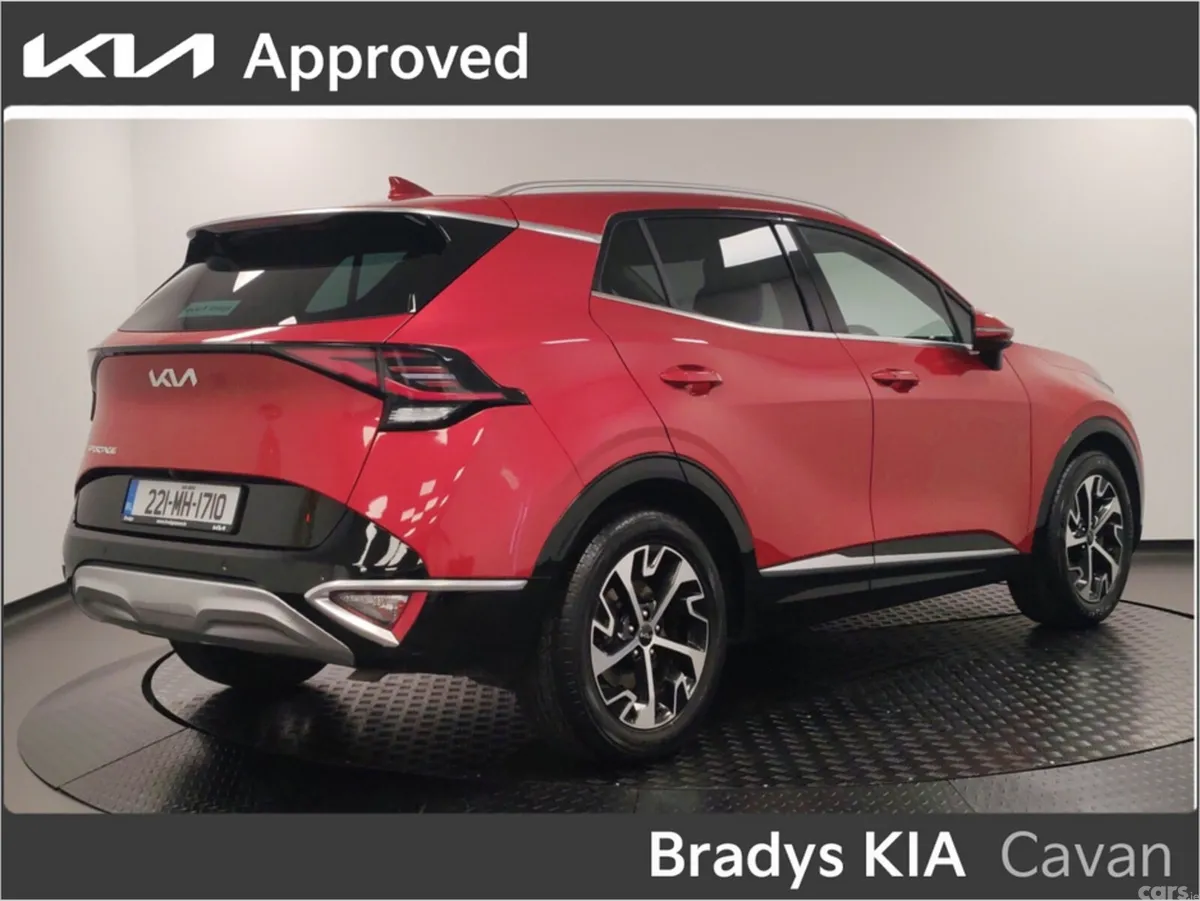 Kia Sportage MPV, Diesel, 2022, Red