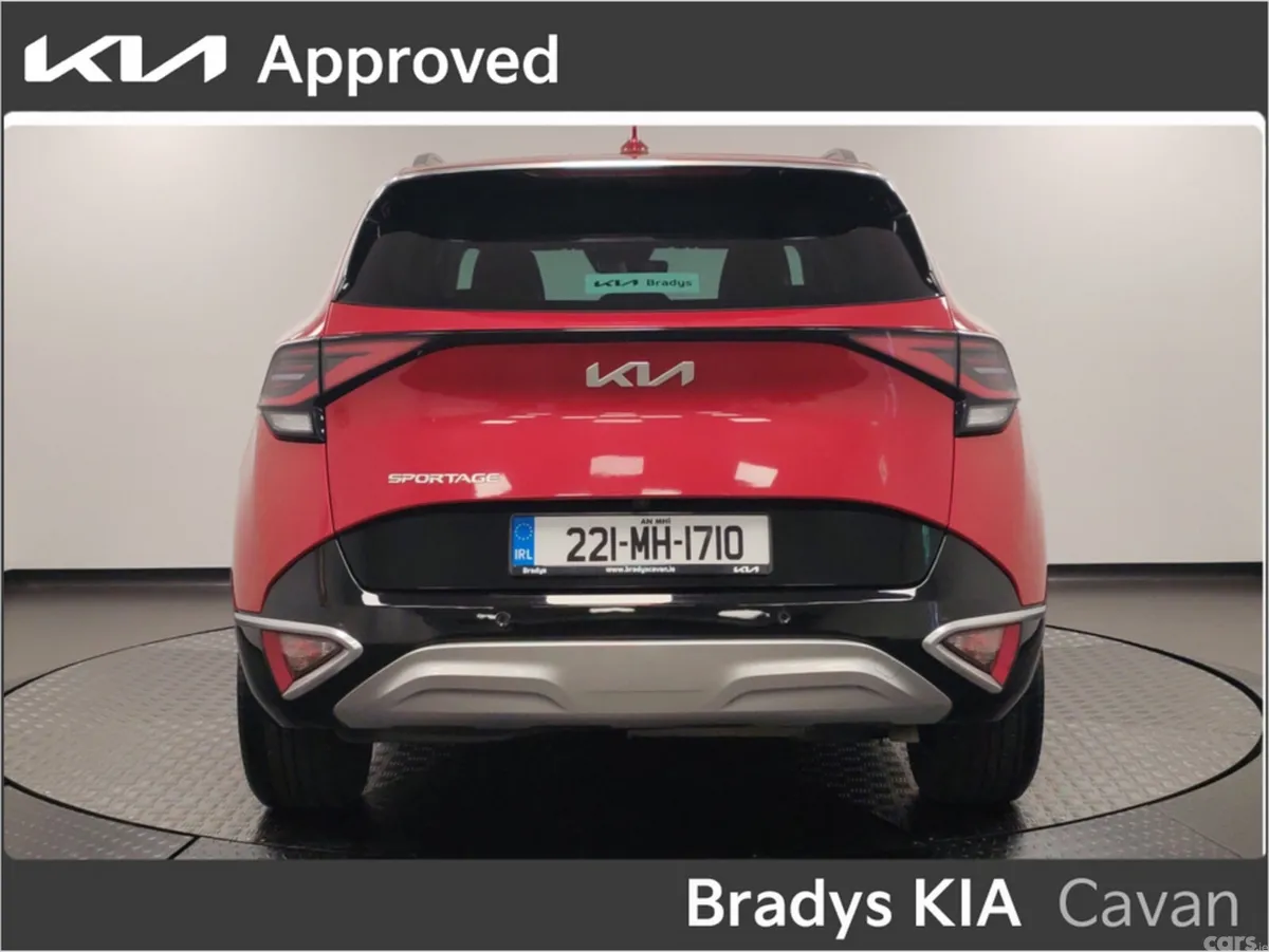 Kia Sportage MPV, Diesel, 2022, Red