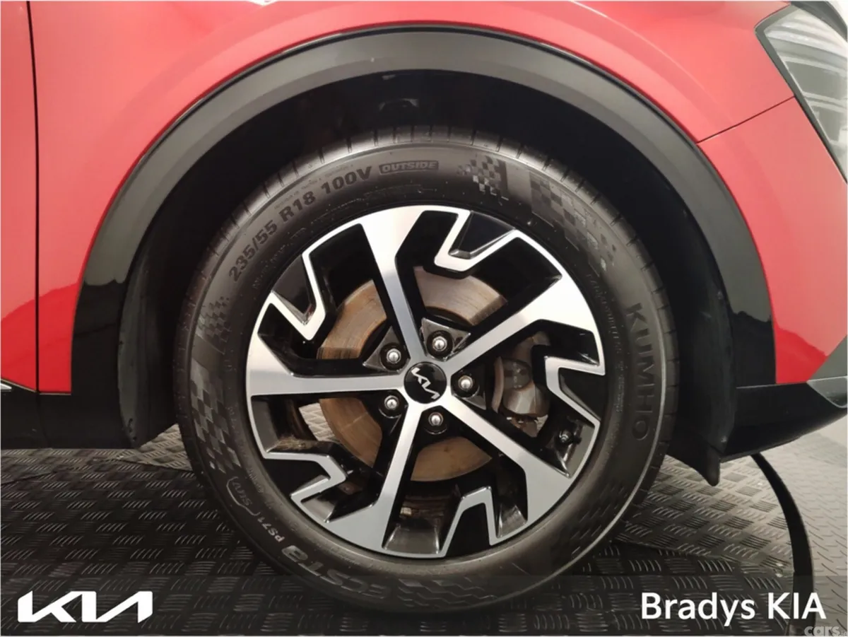Kia Sportage MPV, Diesel, 2022, Red