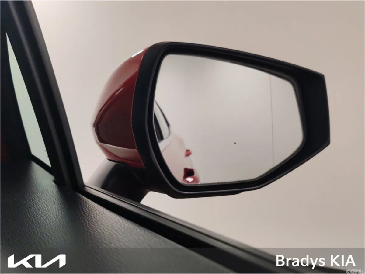 Kia Sportage MPV, Diesel, 2022, Red
