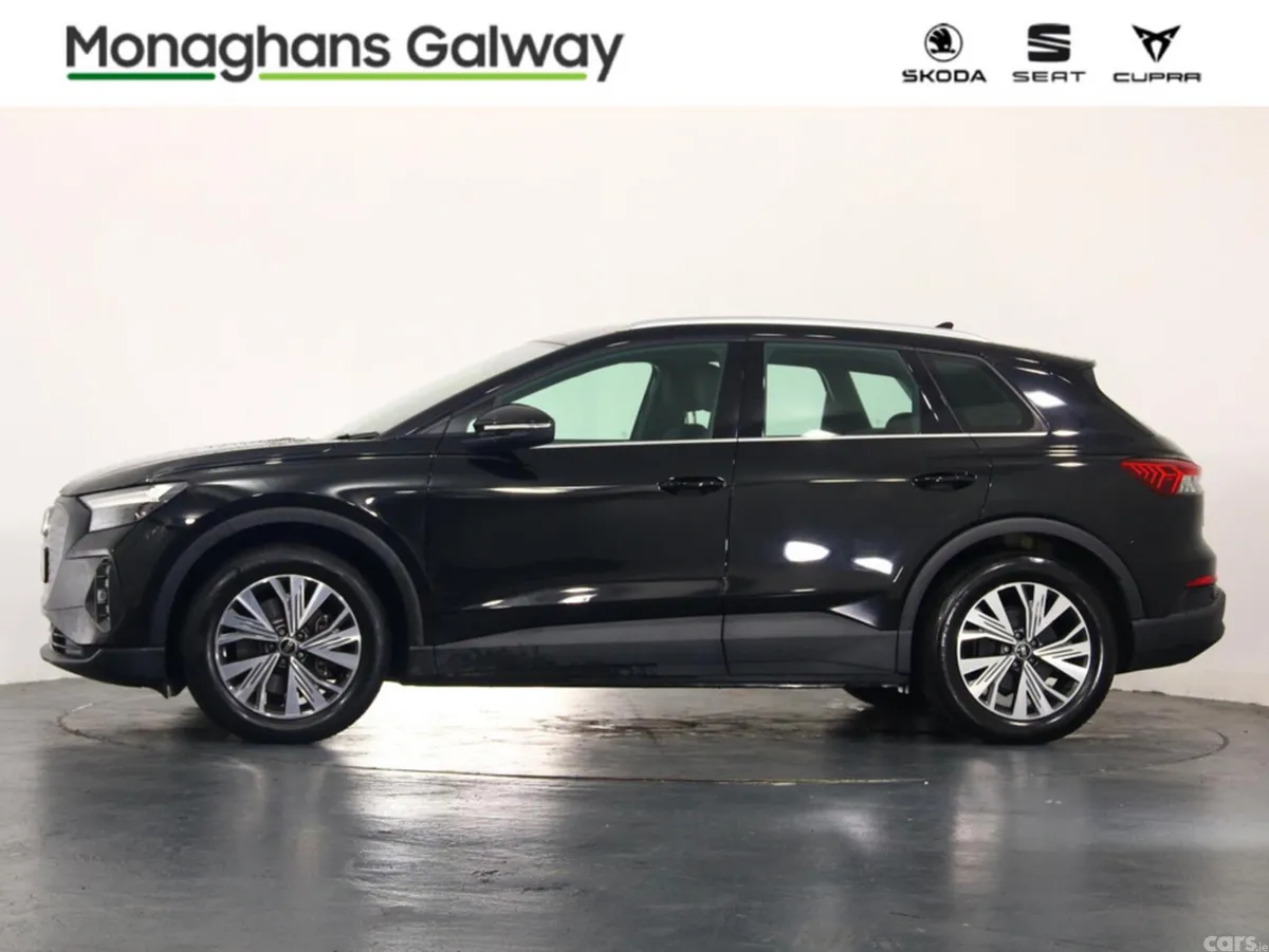 Audi Q4 e-tron SUV, Electric, 2023, Black