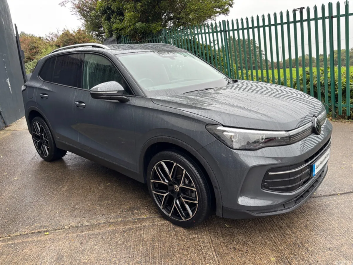 Volkswagen Tiguan Estate, Petrol Hybrid, 2024, Grey