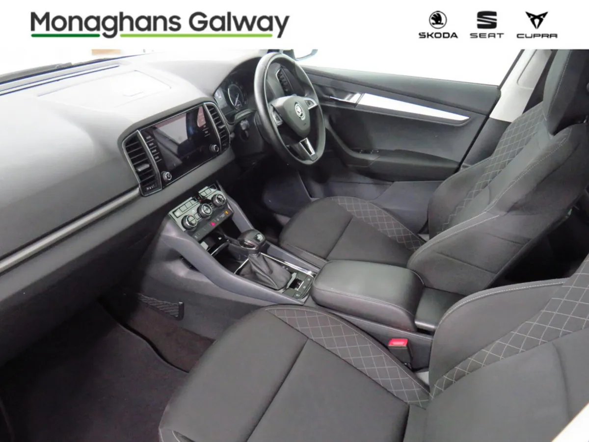Skoda Karoq Estate, Diesel, 2018, White