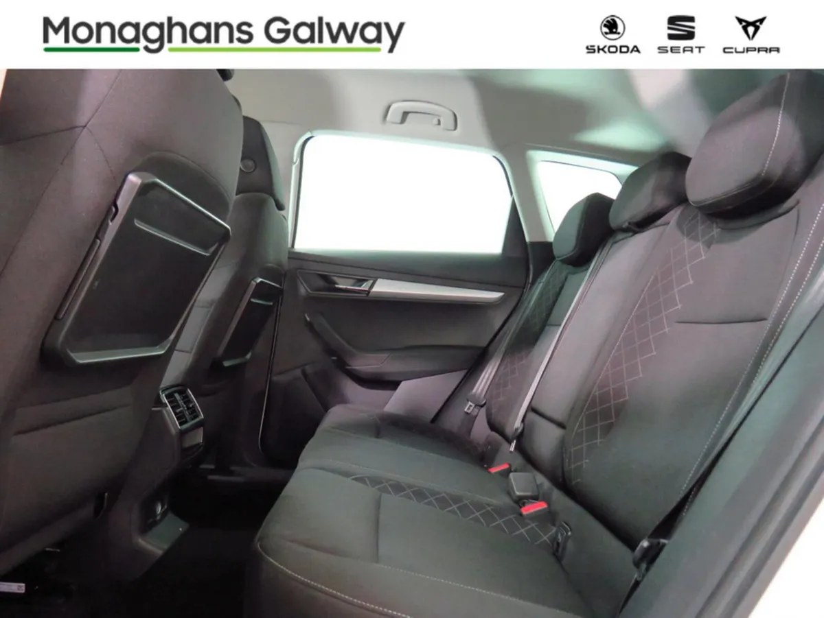 Skoda Karoq Estate, Diesel, 2018, White
