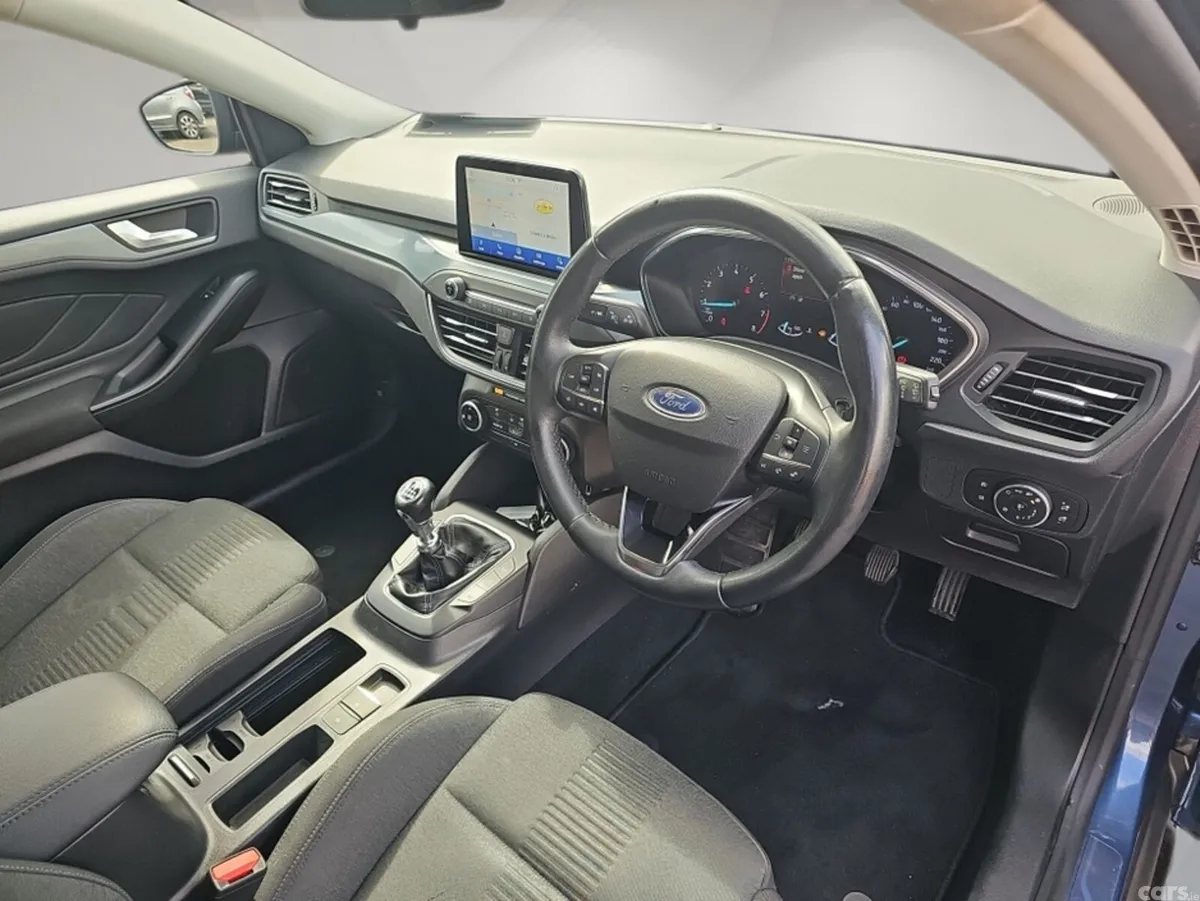 Ford Focus Hatchback, Petrol, 2020, Blue