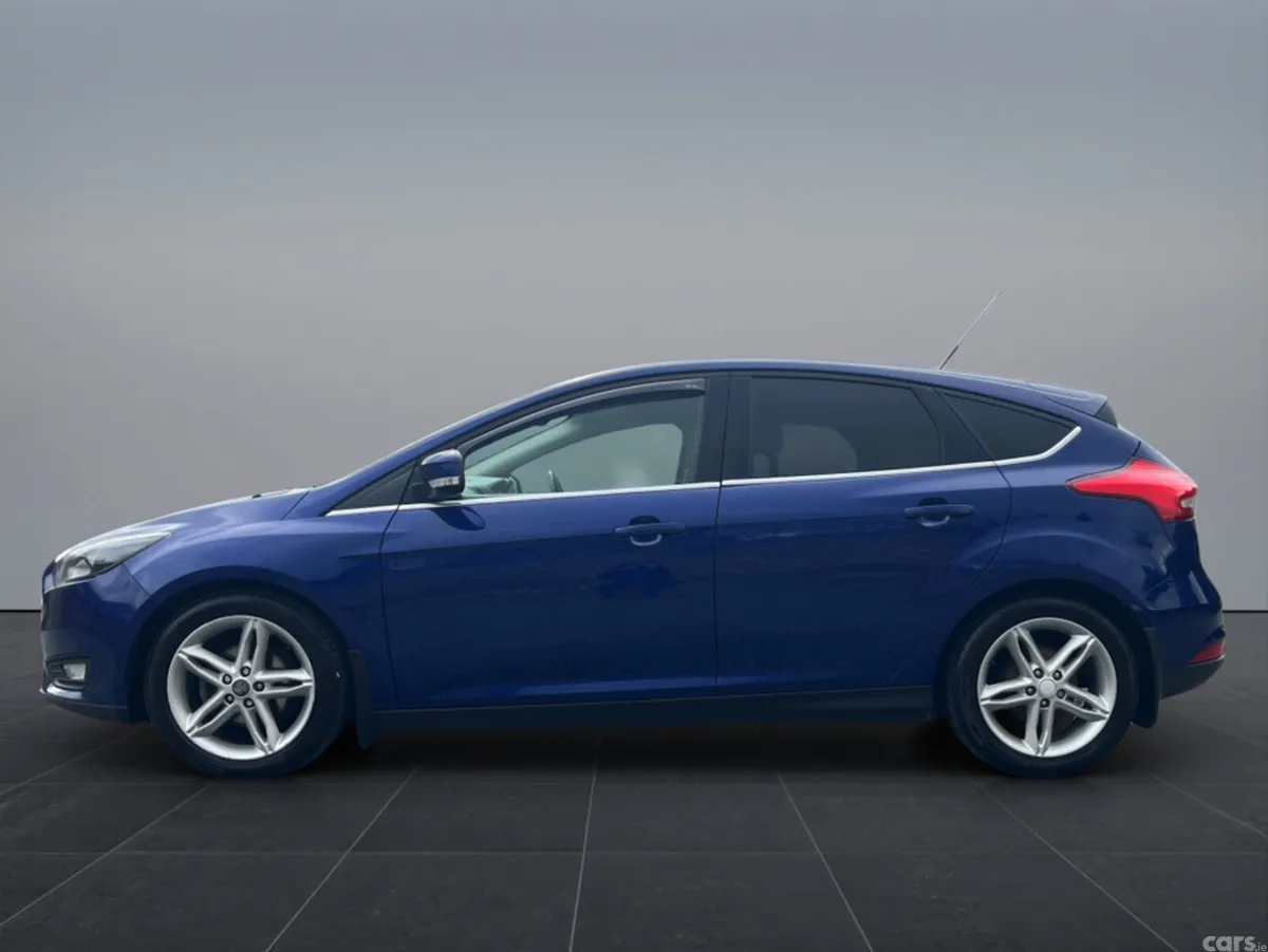 Ford Focus Hatchback, Diesel, 2015, Blue