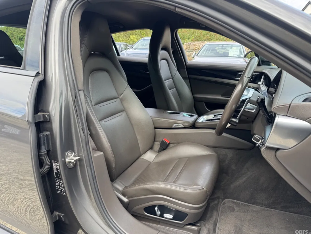Porsche Panamera Hatchback, Petrol Plug-in Hybrid, 2018, Grey
