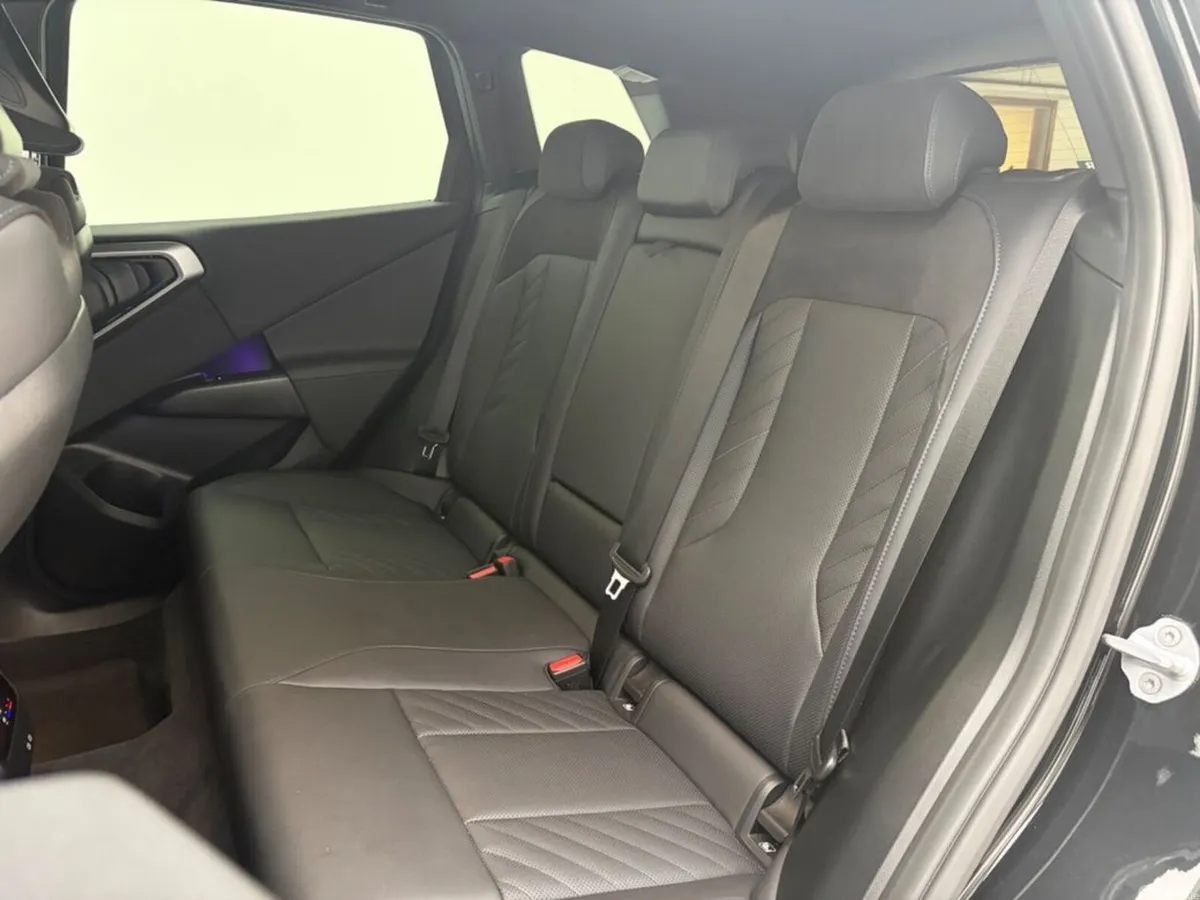 BMW X3 Estate, Petrol Plug-in Hybrid, 2025, Black