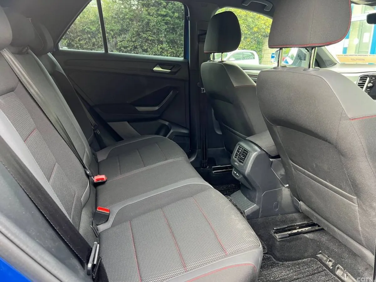 Volkswagen T-Roc SUV, Diesel, 2021, Blue
