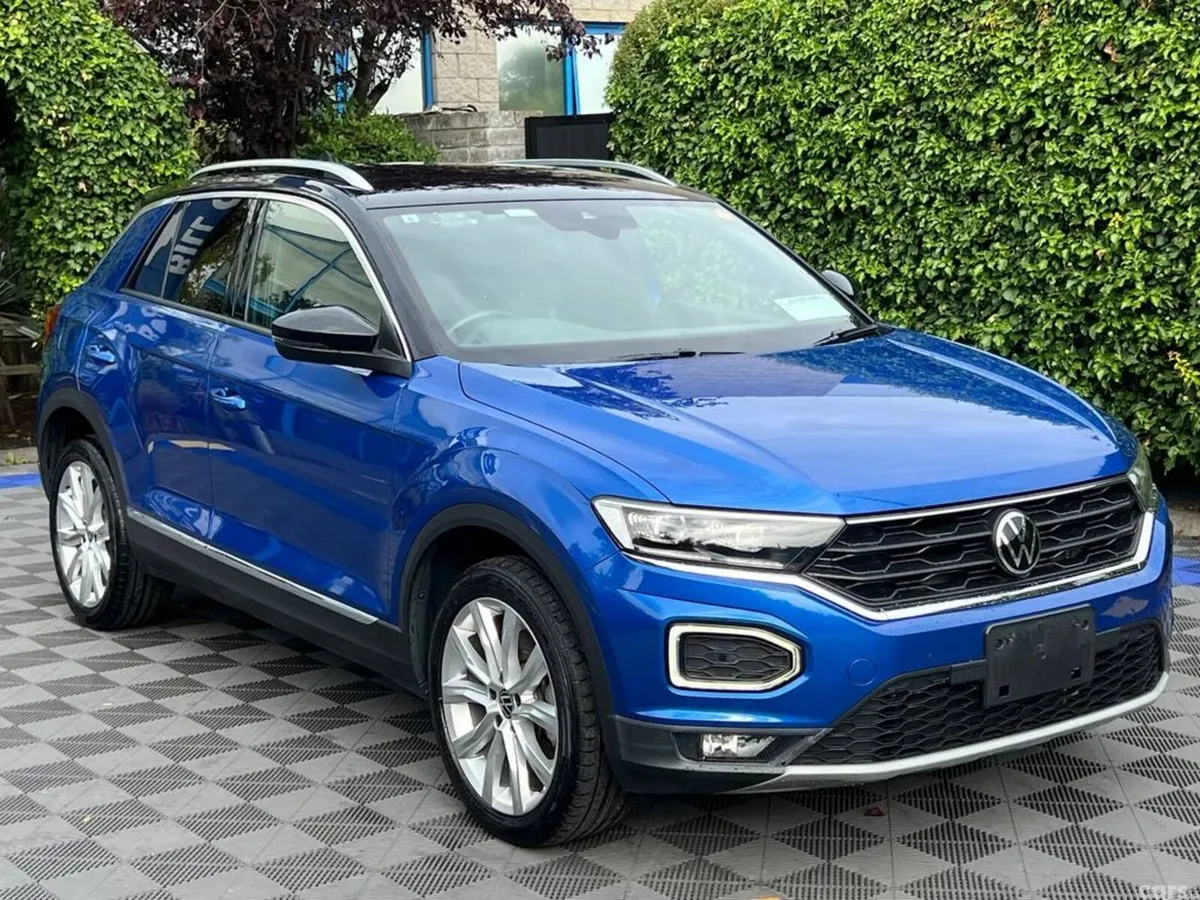 Volkswagen T-Roc SUV, Diesel, 2021, Blue