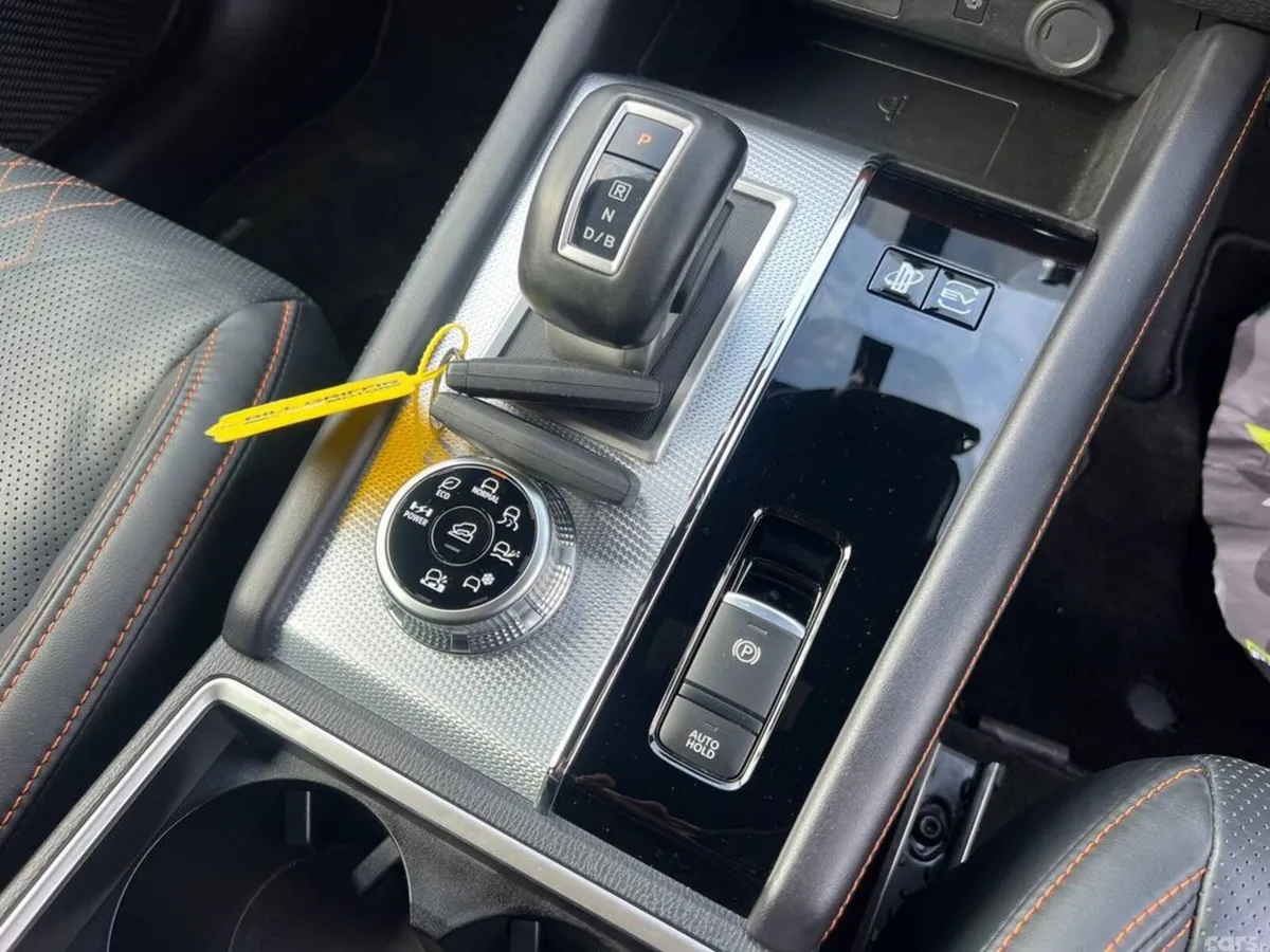 Mitsubishi Outlander SUV, Petrol Hybrid, 2023, Black