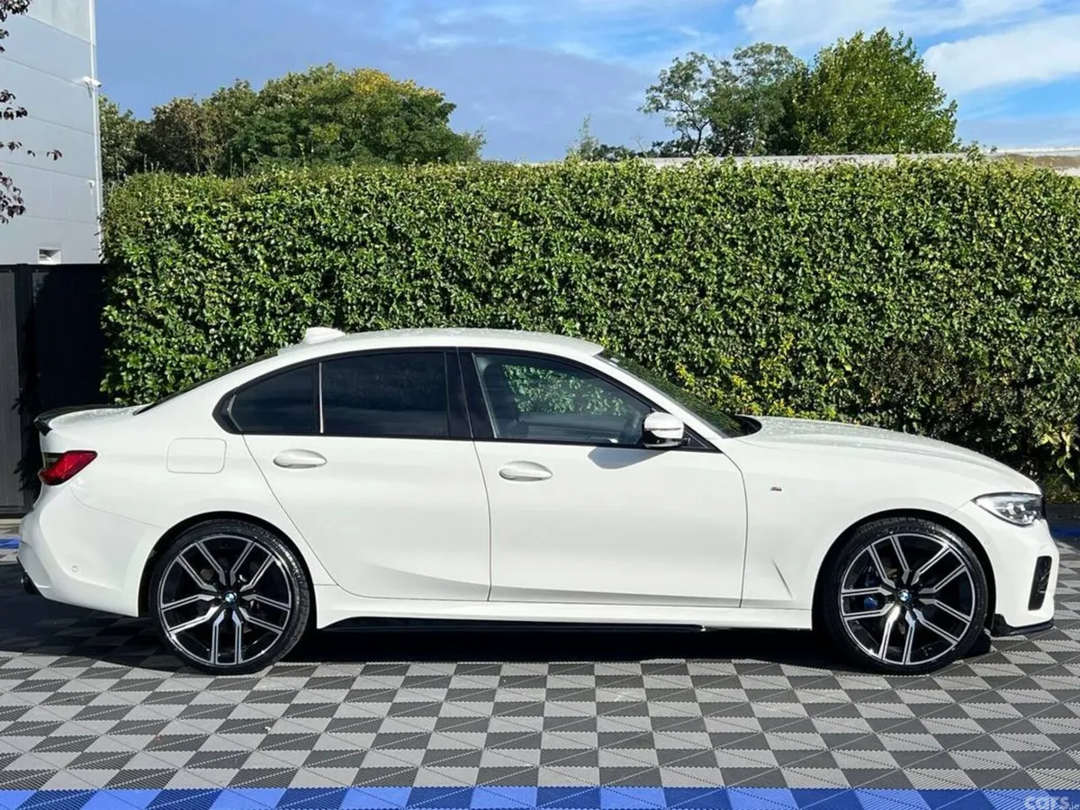BMW 3-Series Saloon, Petrol Plug-in Hybrid, 2021, White