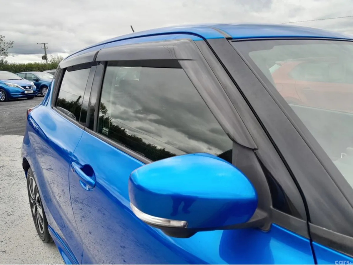 Suzuki Swift Hatchback, Petrol Hybrid, 2017, Blue